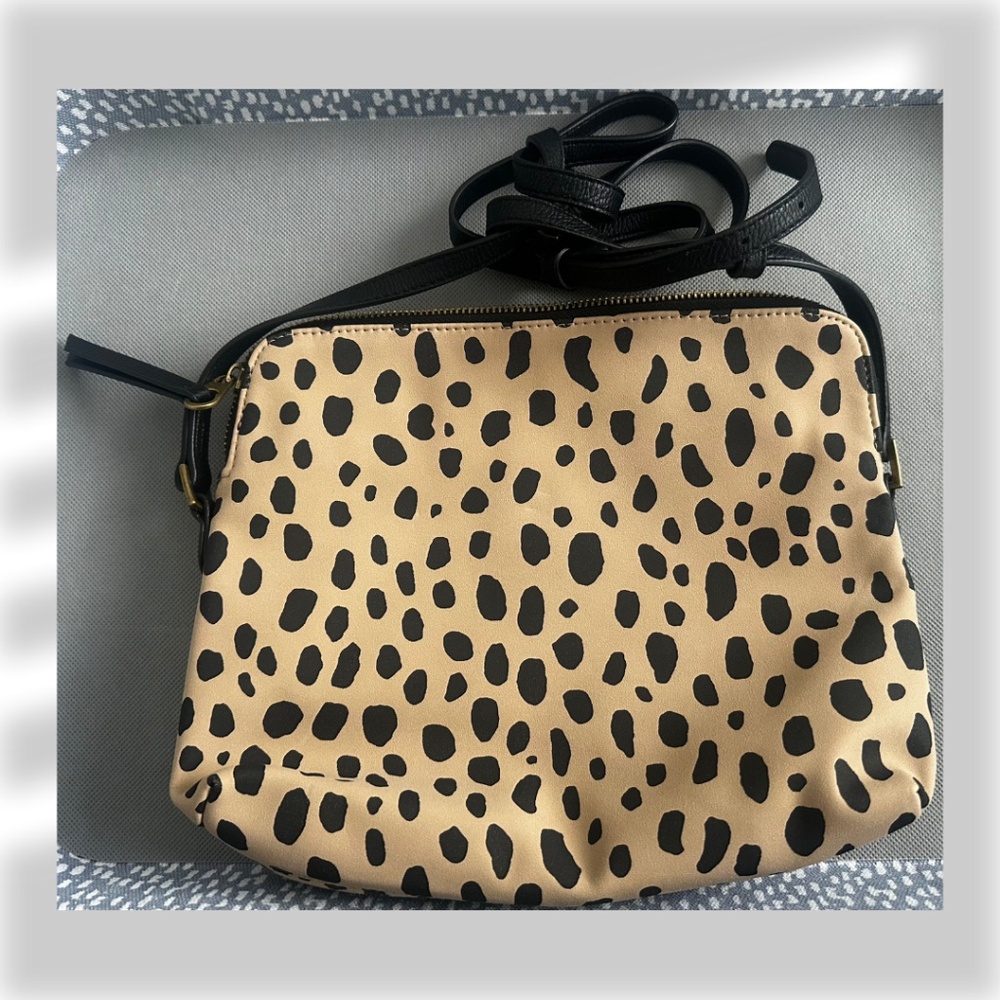 Universal Thread • Spotted Animal Print Bag • Never Used